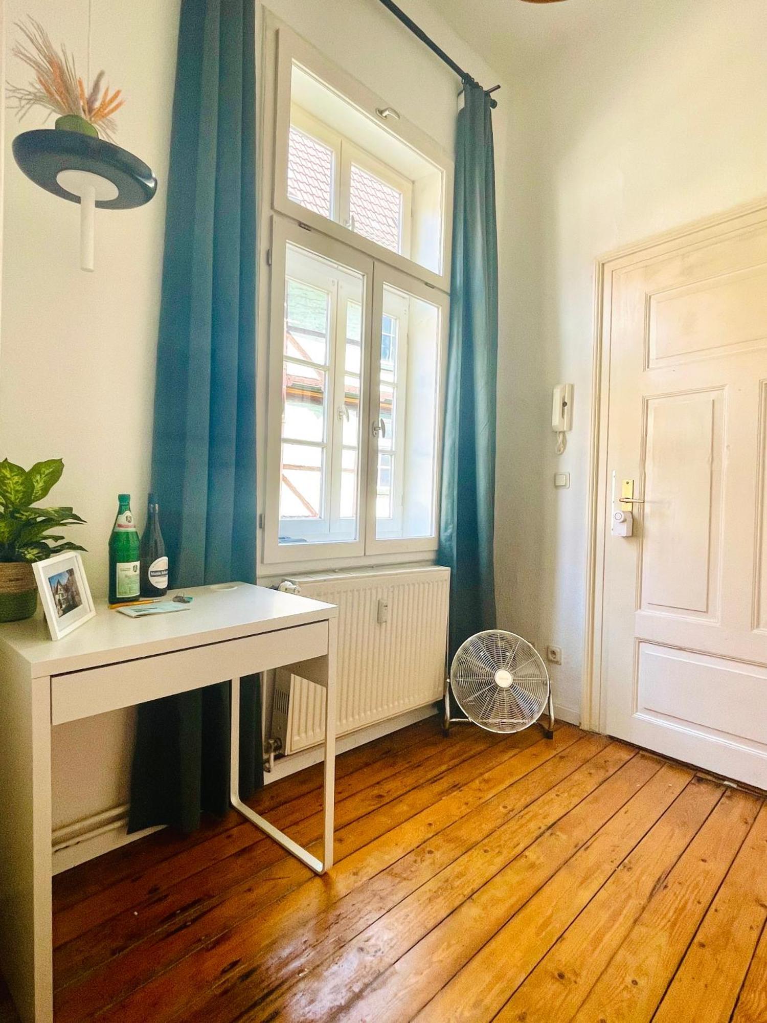 Fachwerktraeume - 35M² Weltkulturerbe Appartement Quedlinburg Buitenkant foto